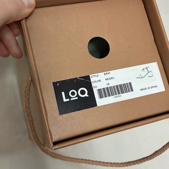 LoQ Xavi Strappy  Sandals - Picture 9 of 13